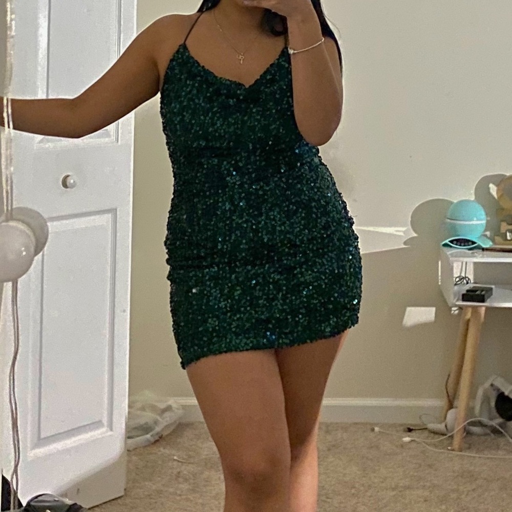 Short green dress